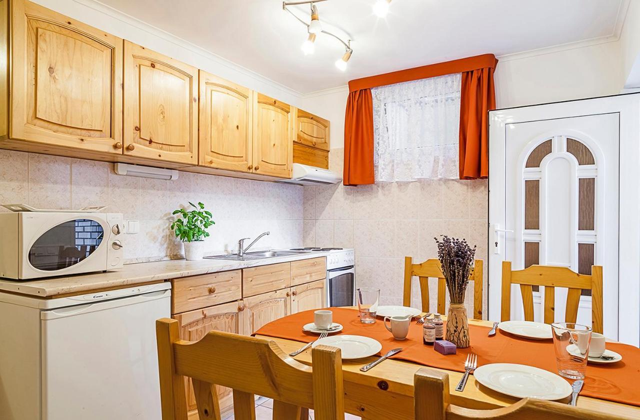 Levendula Apartman Balatonfüred Exterior foto