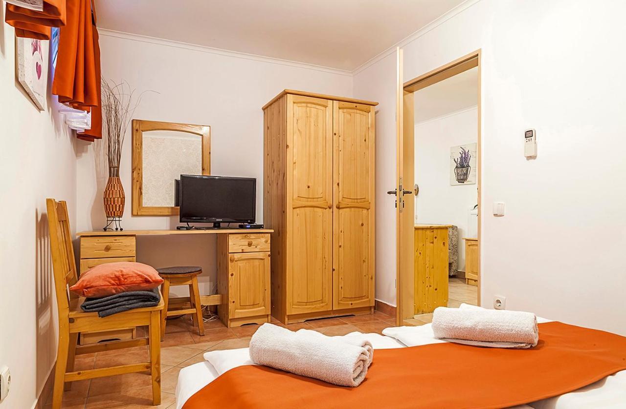 Levendula Apartman Balatonfüred Exterior foto